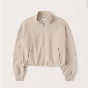 Abercrombie and Fitch softAF MAX Cinched Bungee Half-Zip sweater S
